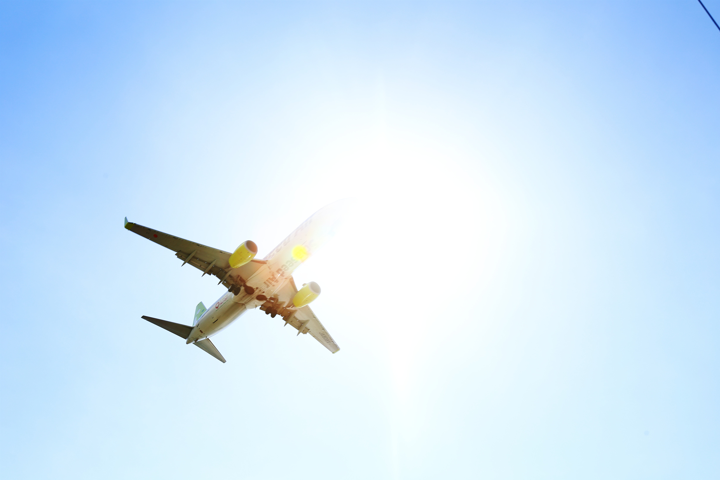 太陽と飛行機