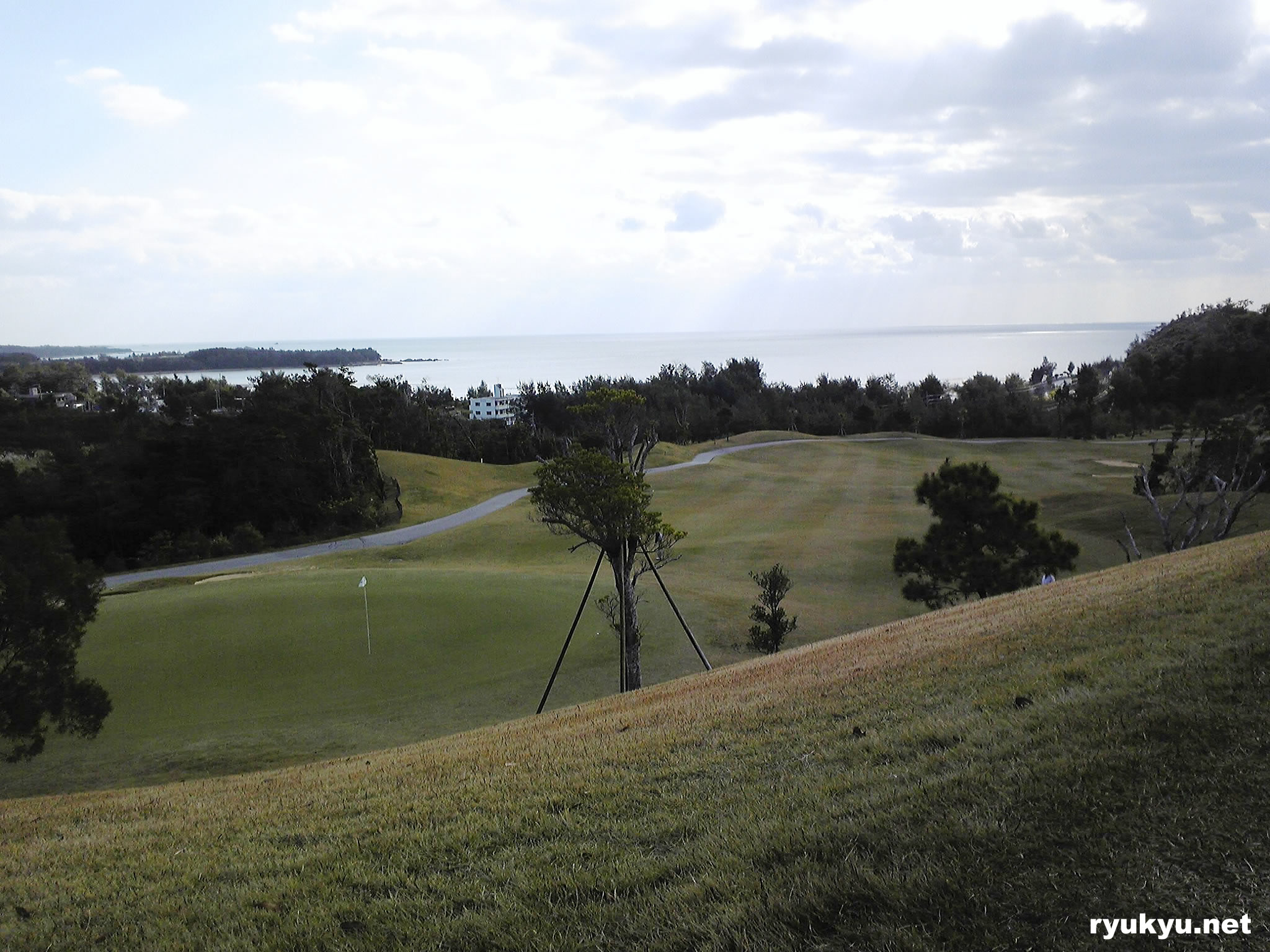 宜野座カントリークラブ