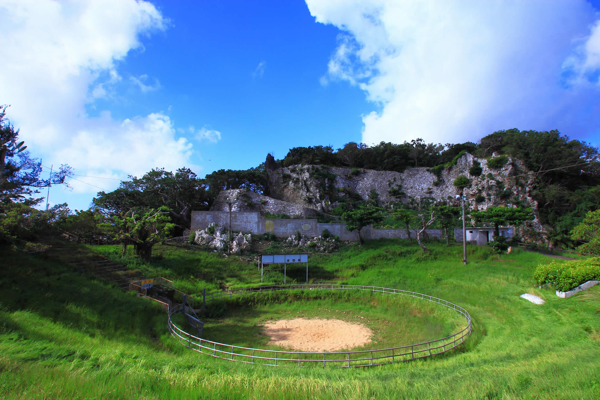 うるま市闘牛場